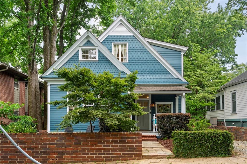 141 Hale Street NE