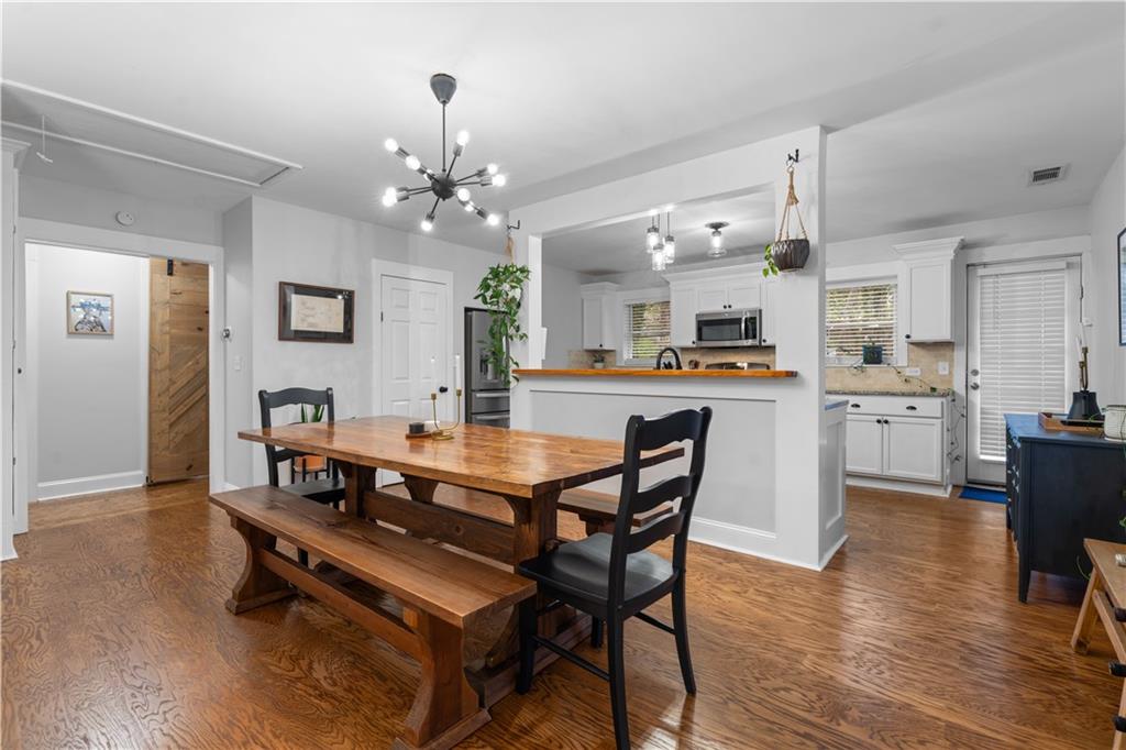 1963 Main Street NW