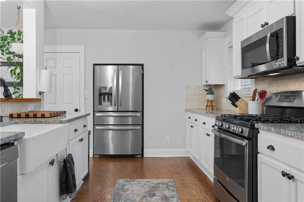 1963 Main Street NW