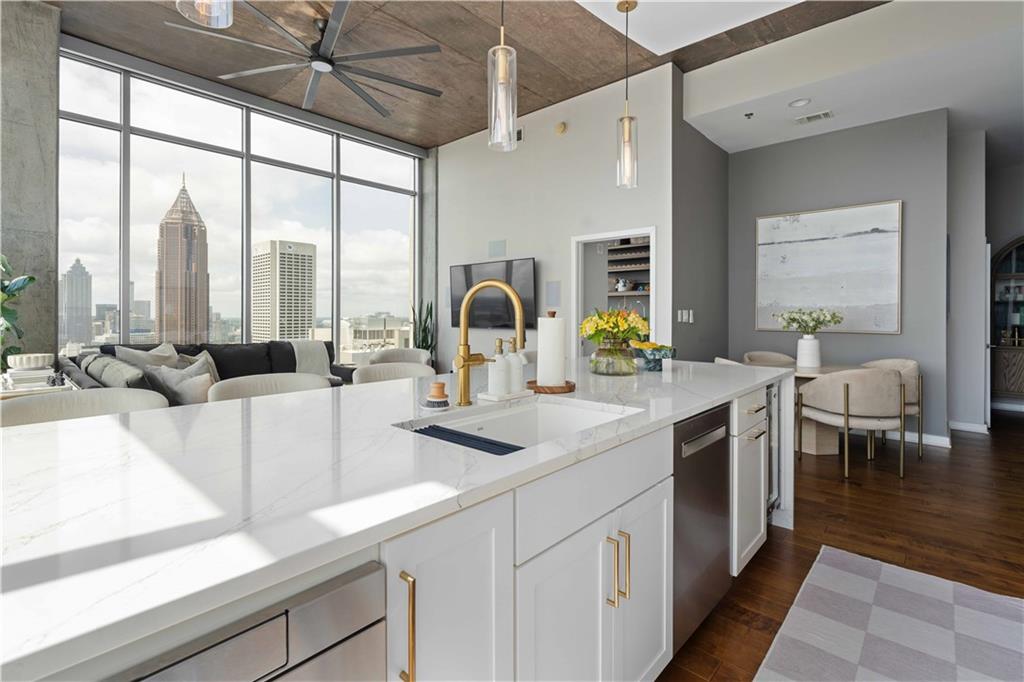 855 Peachtree Street NE Unit 3611