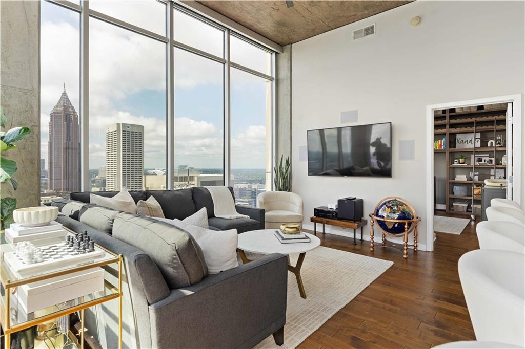 855 Peachtree Street NE Unit 3611