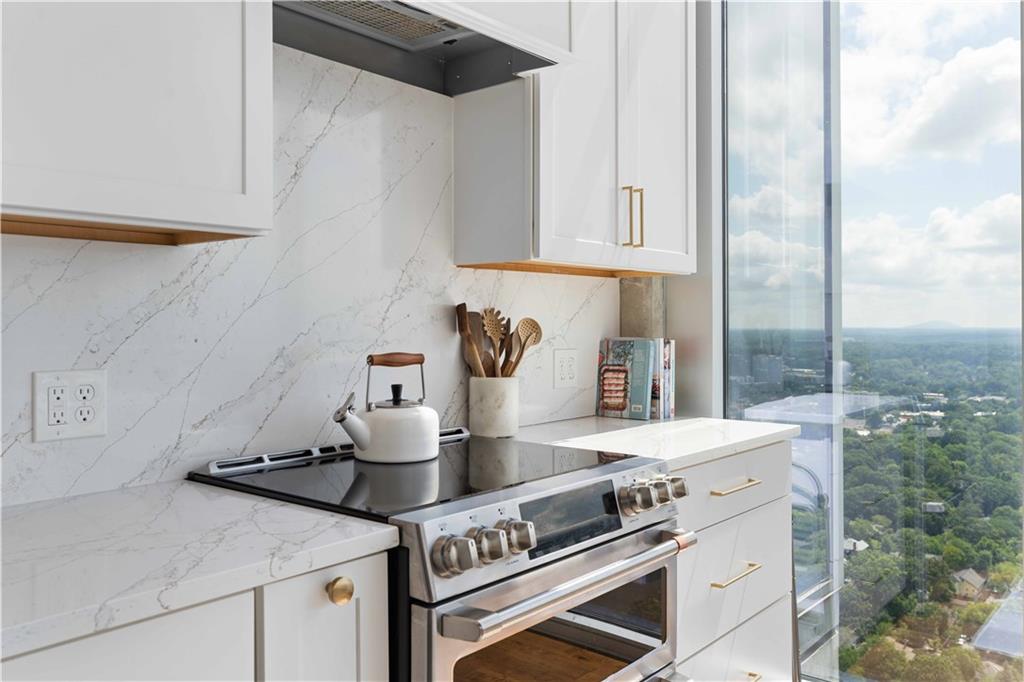855 Peachtree Street NE Unit 3611