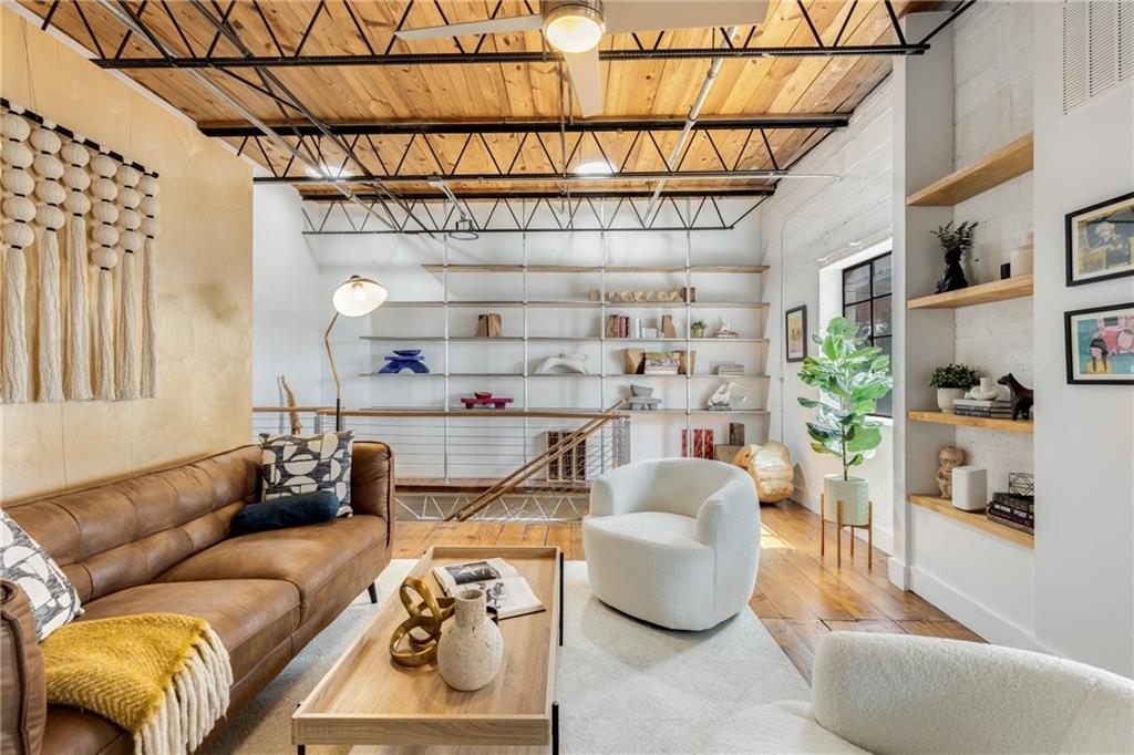 834 Dekalb Avenue Unit D