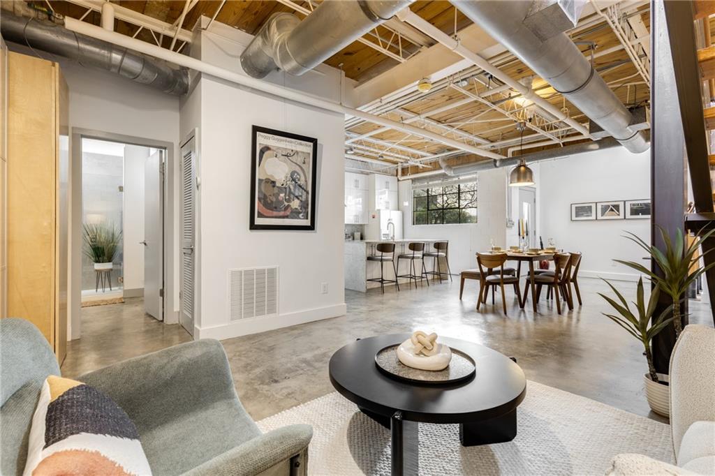 834 Dekalb Avenue Unit D