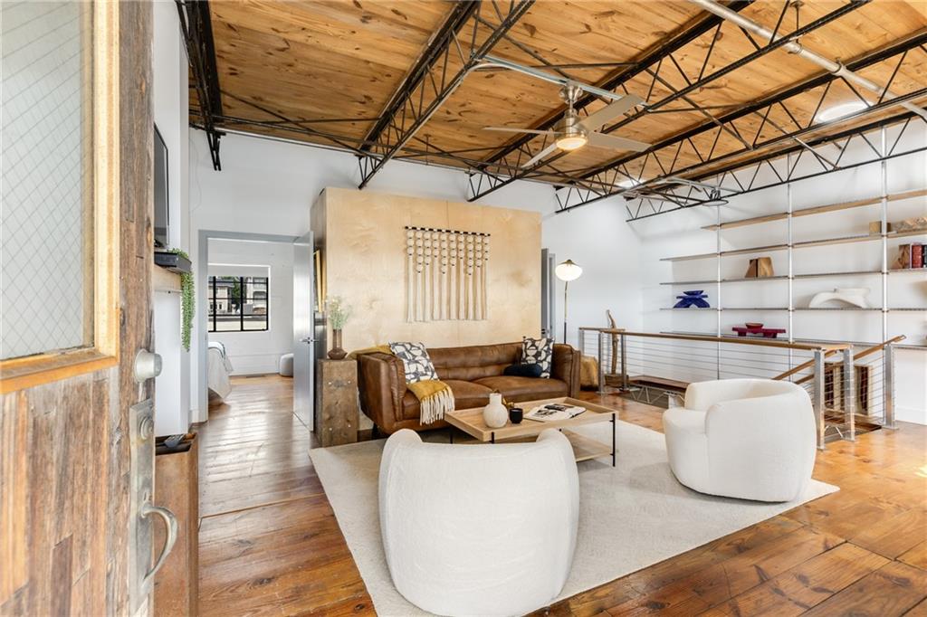 834 Dekalb Avenue Unit D
