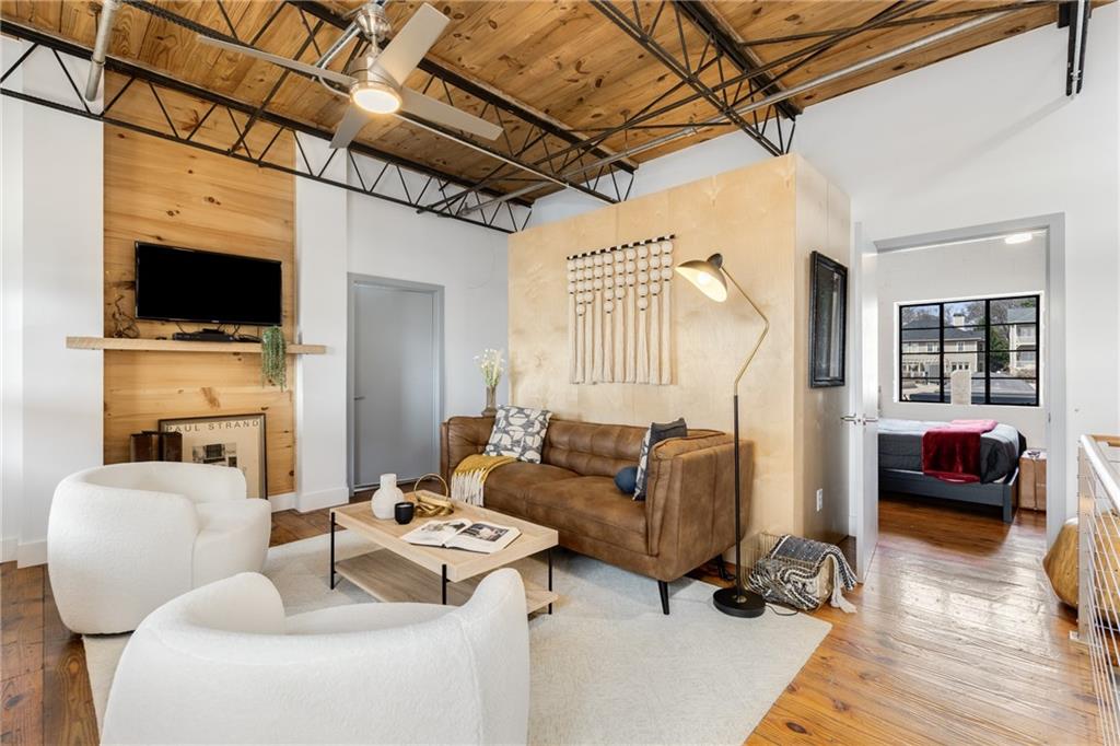 834 Dekalb Avenue Unit D