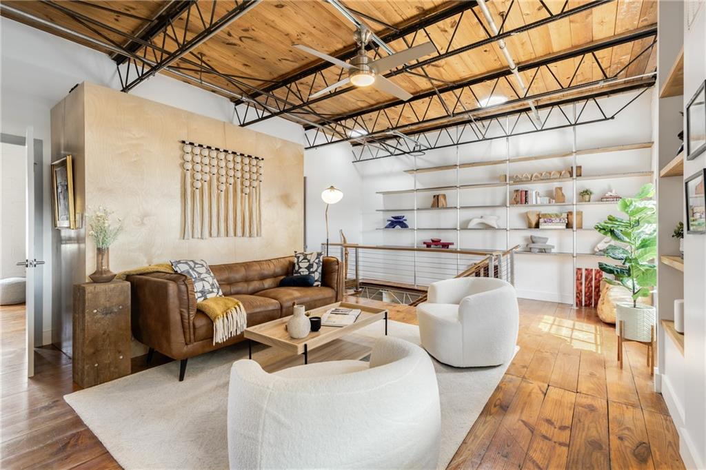 834 Dekalb Avenue Unit D