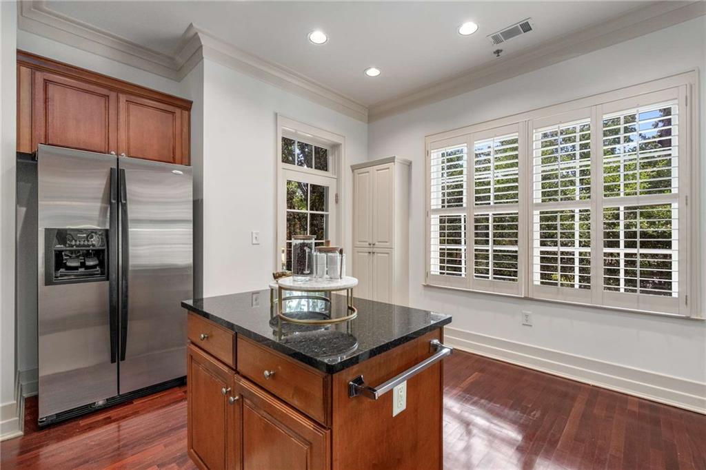 1717 N Decatur Road NE Unit 301