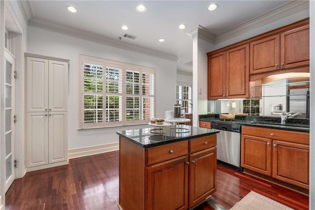 1717 N Decatur Road NE Unit 301