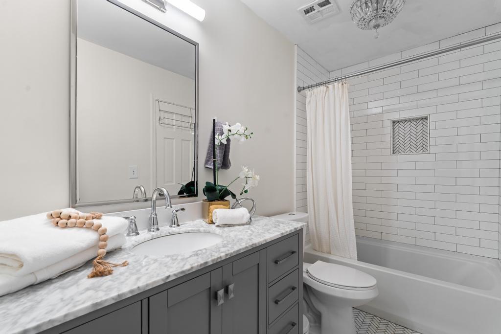1101 Collier Road NW Unit D3