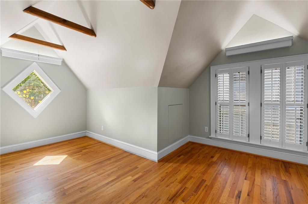 1154 Reeder Circle NE