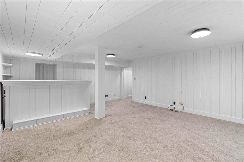 1154 Reeder Circle NE