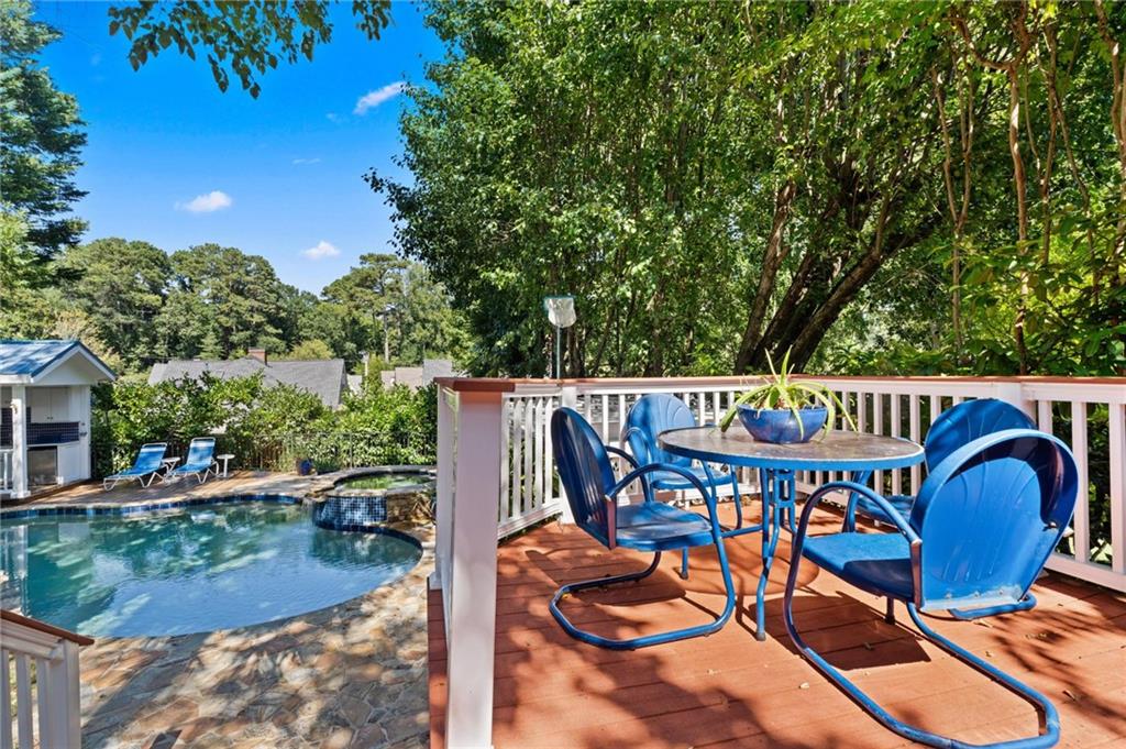 1154 Reeder Circle NE