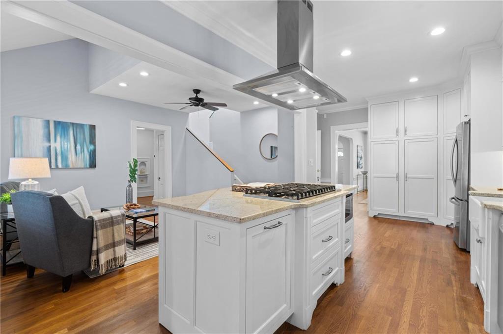 1154 Reeder Circle NE