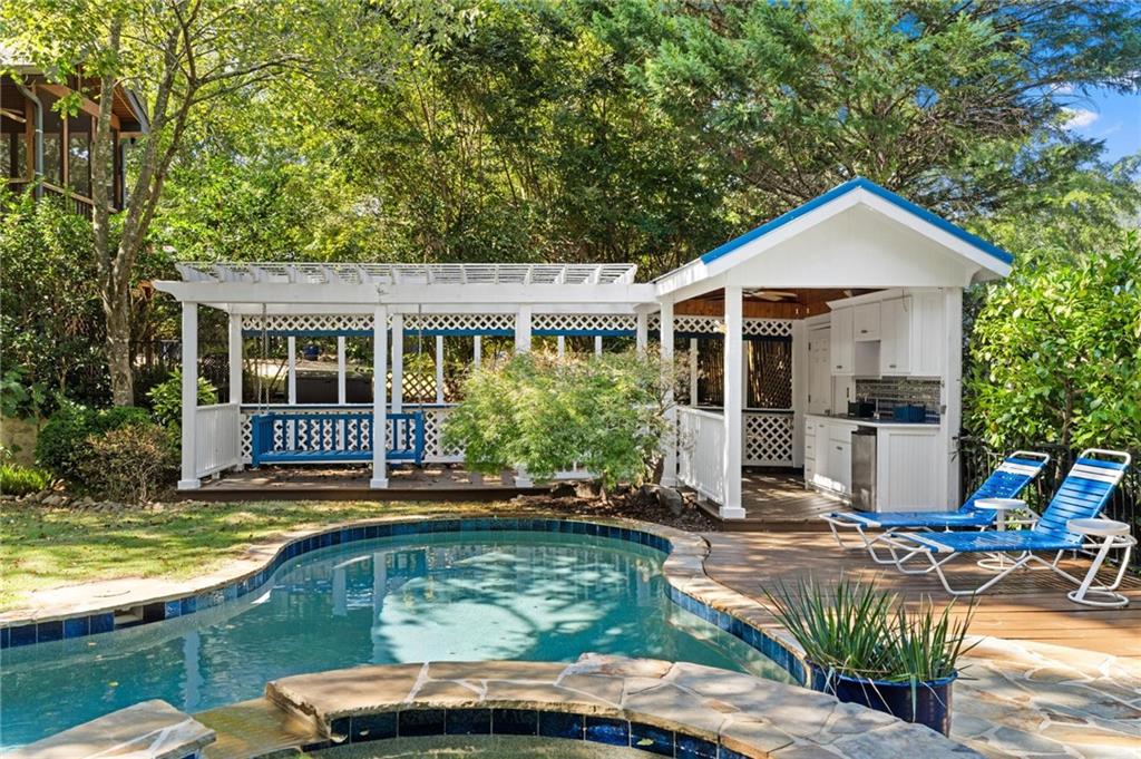 1154 Reeder Circle NE