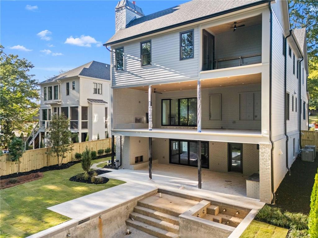 601 Sherwood Road NE