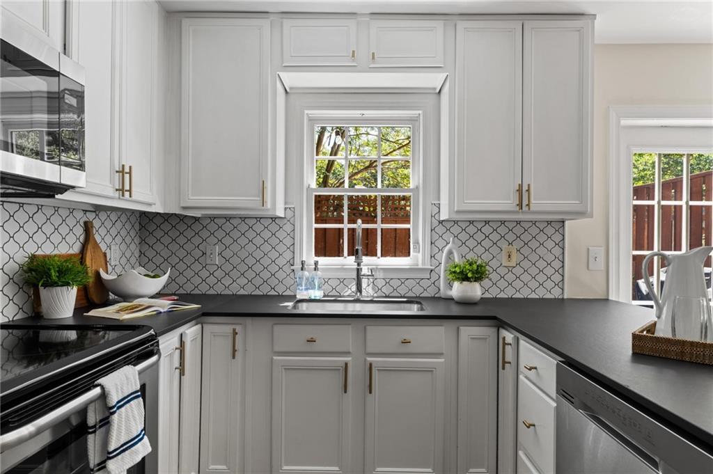 1101 Collier Road NW Unit D3