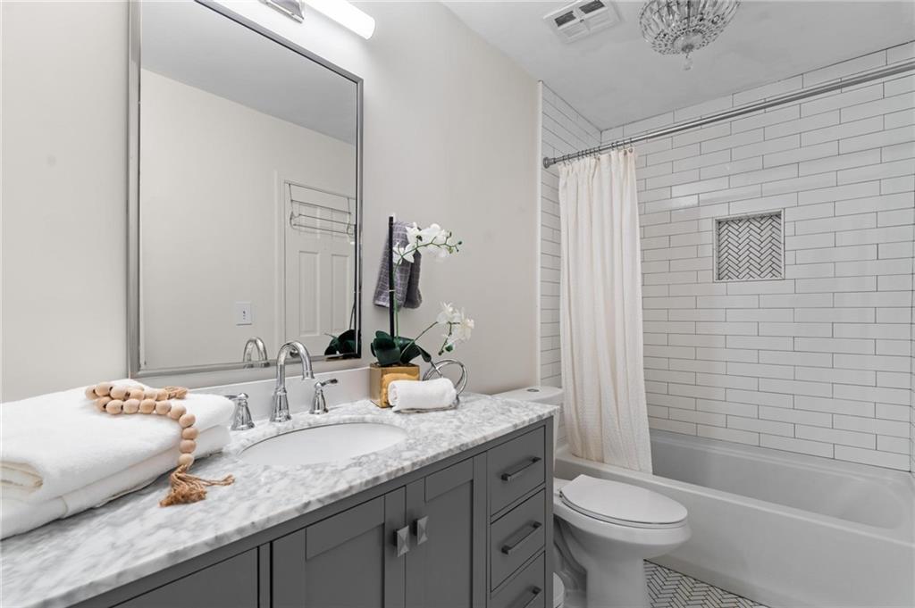 1101 Collier Road NW Unit D3
