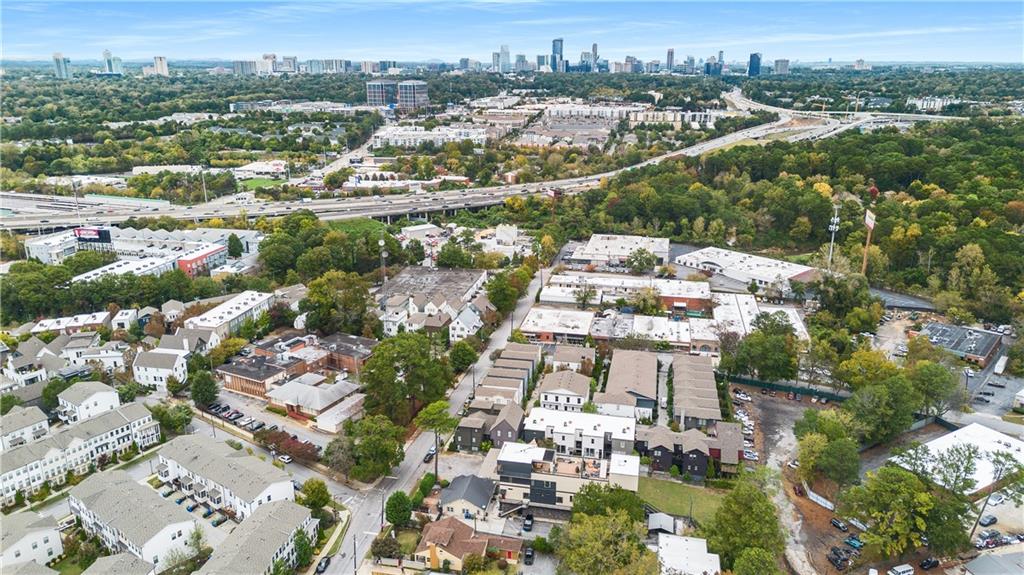 2035 Manchester Street NE