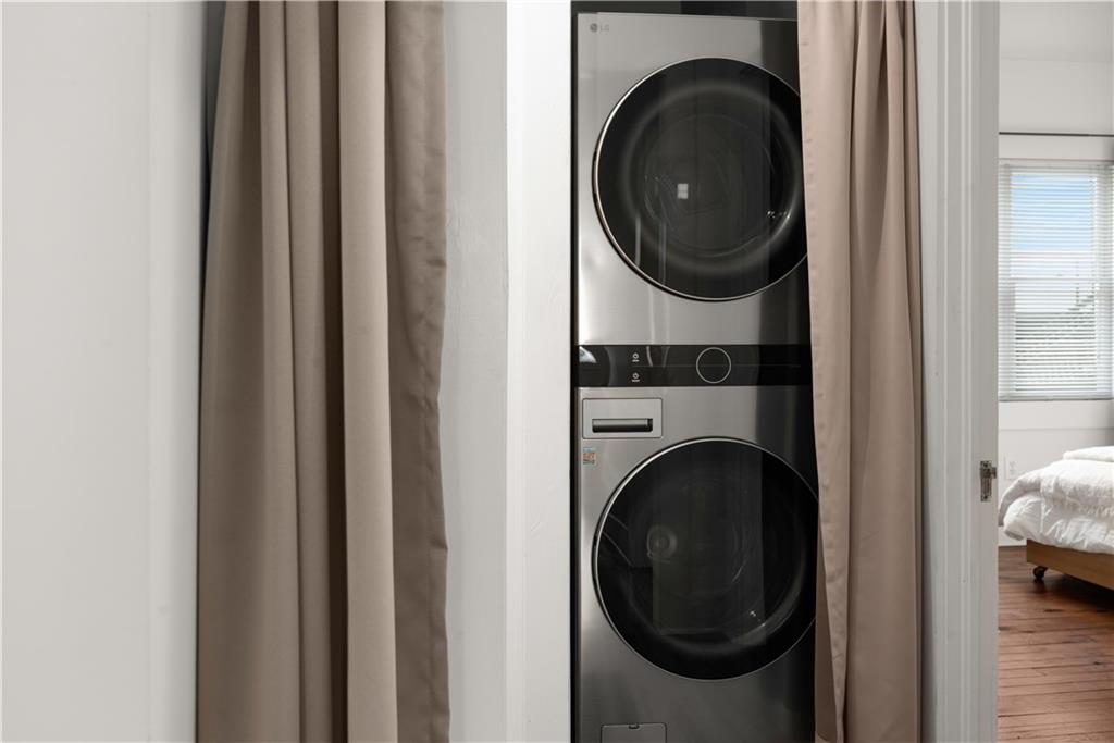 2035 Manchester Street NE