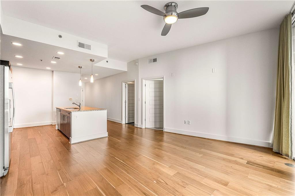 1080 Peachtree Street NE Unit 1204