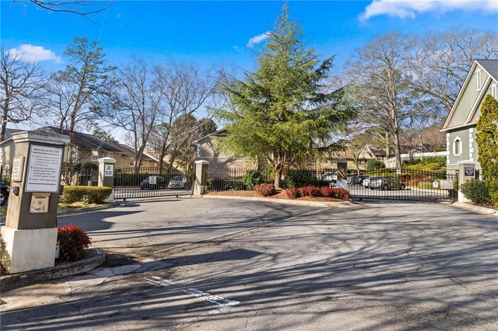 6900 Roswell Road Unit N5