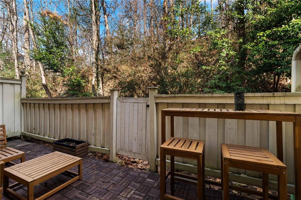 6900 Roswell Road Unit N5