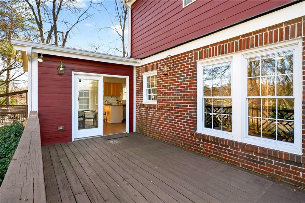 2168 Ridgedale Road NE