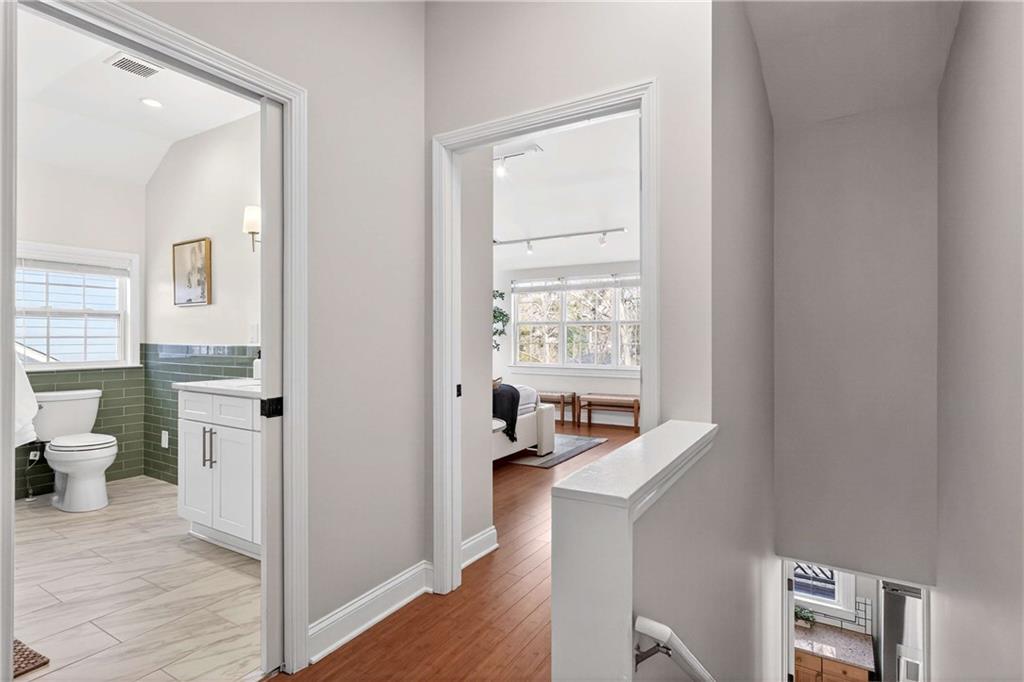 2168 Ridgedale Road NE