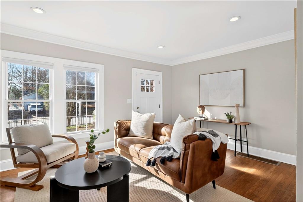 2168 Ridgedale Road NE