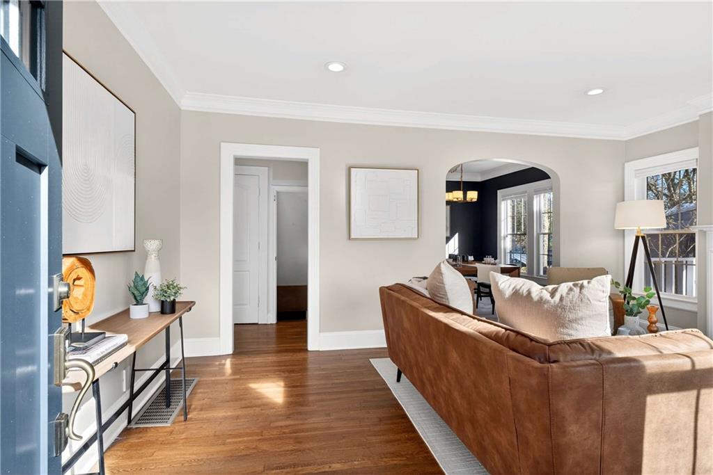 2168 Ridgedale Road NE