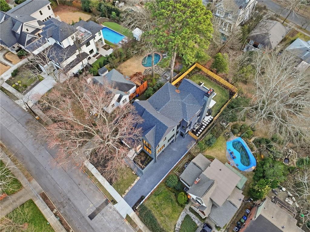 849 Highland Terrace NE