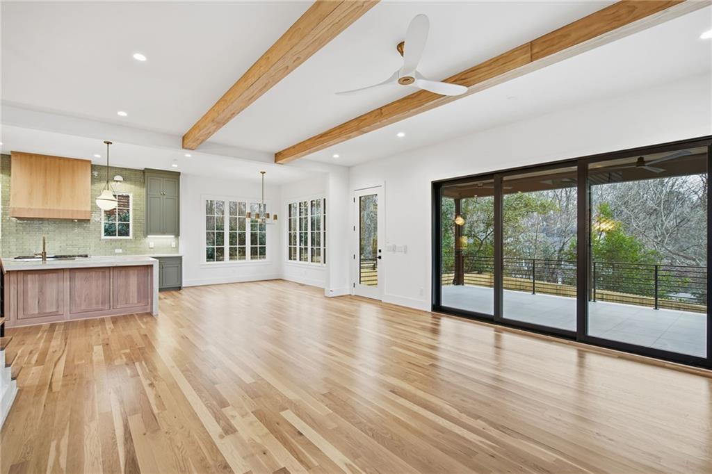 849 Highland Terrace NE