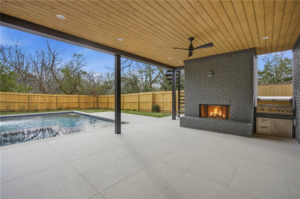 849 Highland Terrace NE