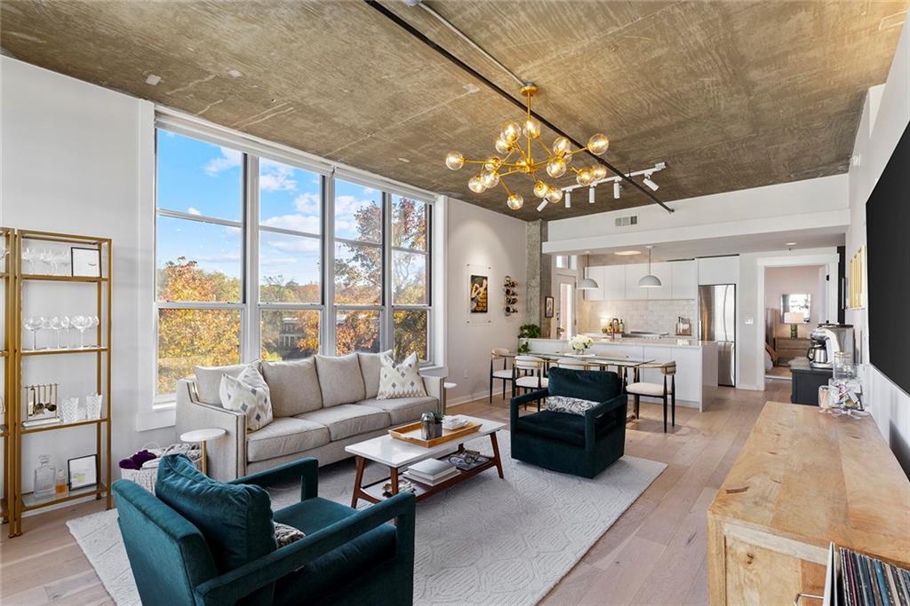 245 N Highland Avenue NE Unit 323