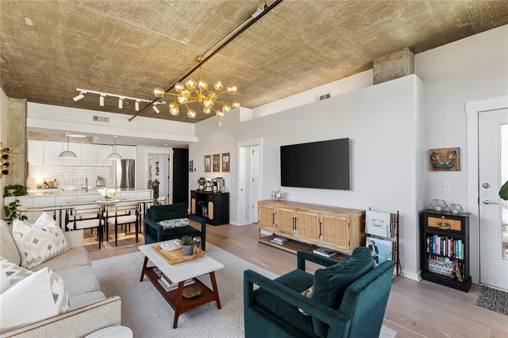 245 N Highland Avenue NE Unit 323