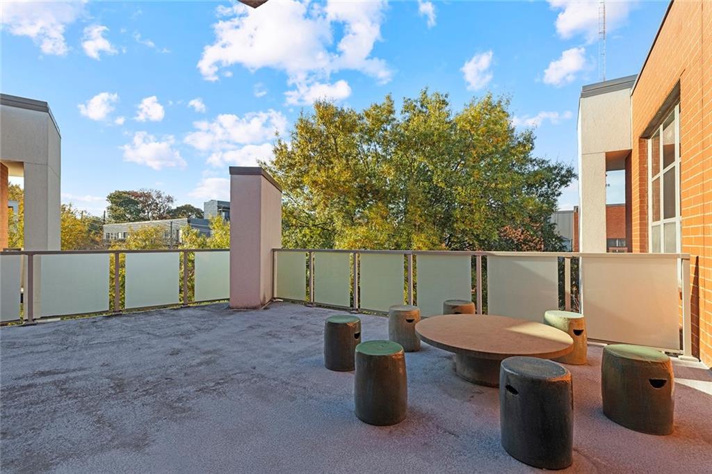 245 N Highland Avenue NE Unit 323