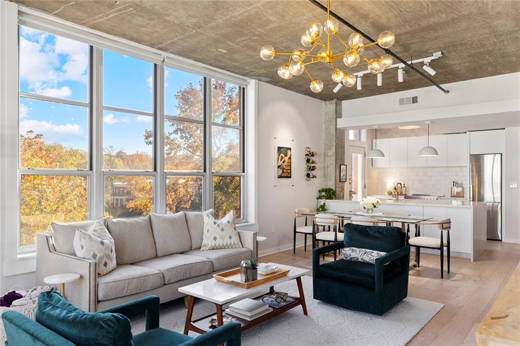 245 N Highland Avenue NE Unit 323