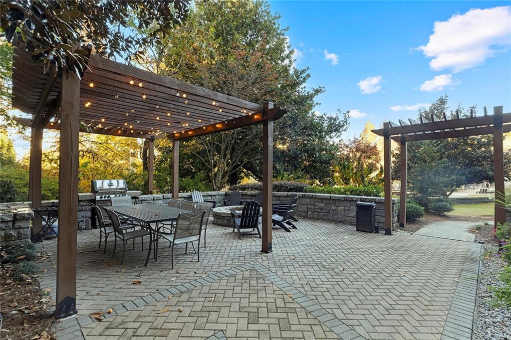 245 N Highland Avenue NE Unit 323