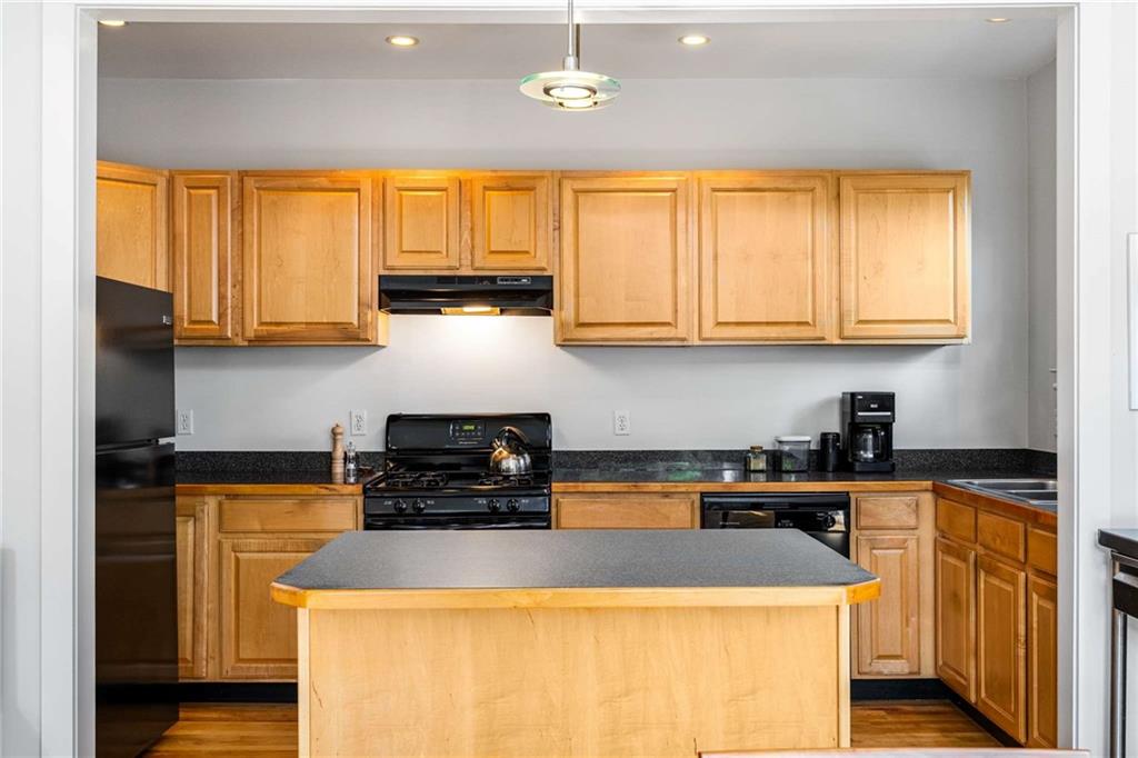 192 Gibson Street SE Unit B