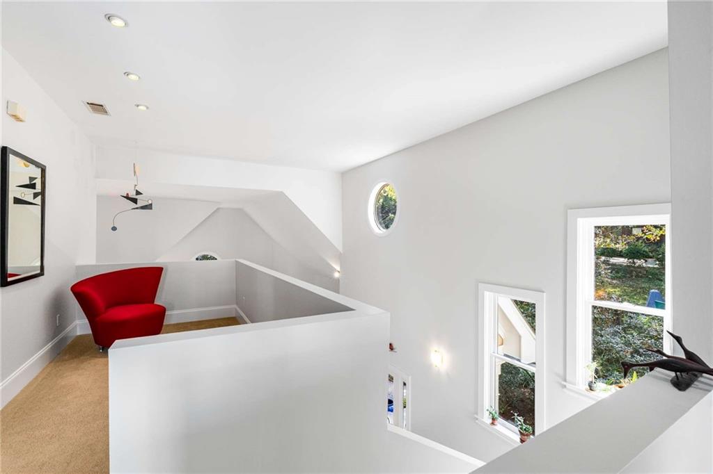 192 Gibson Street SE Unit B