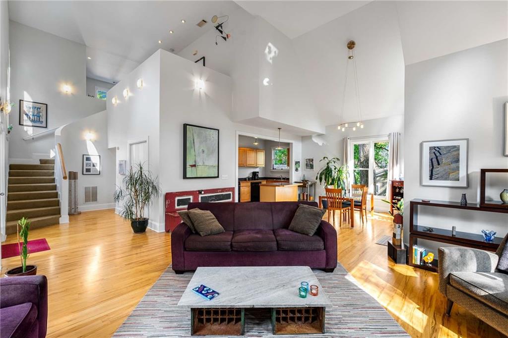 192 Gibson Street SE Unit B