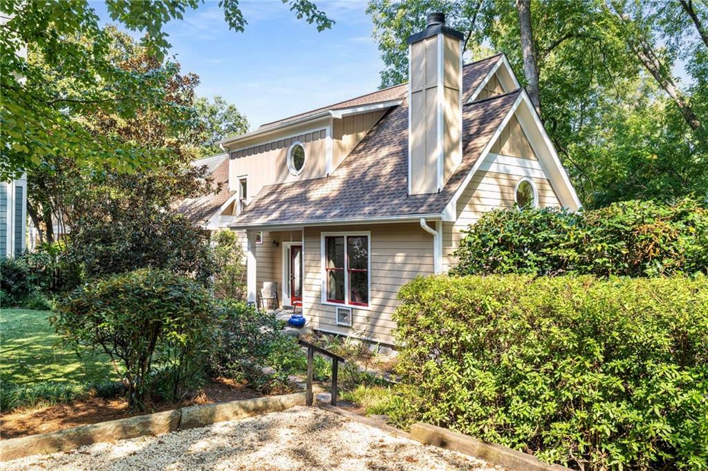 192 Gibson Street SE Unit B