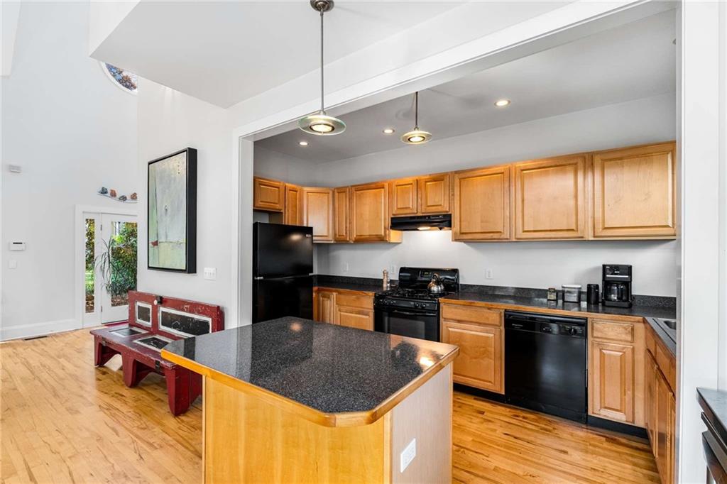 192 Gibson Street SE Unit B