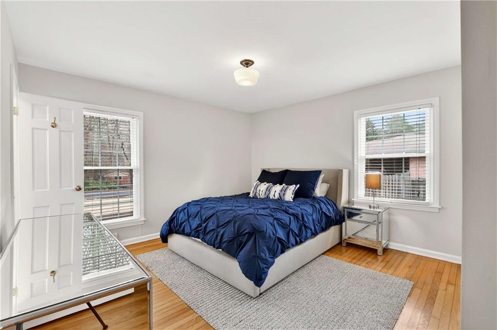 2500 Hawthorne Drive NE