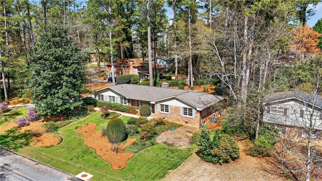 2075 Lavista Circle