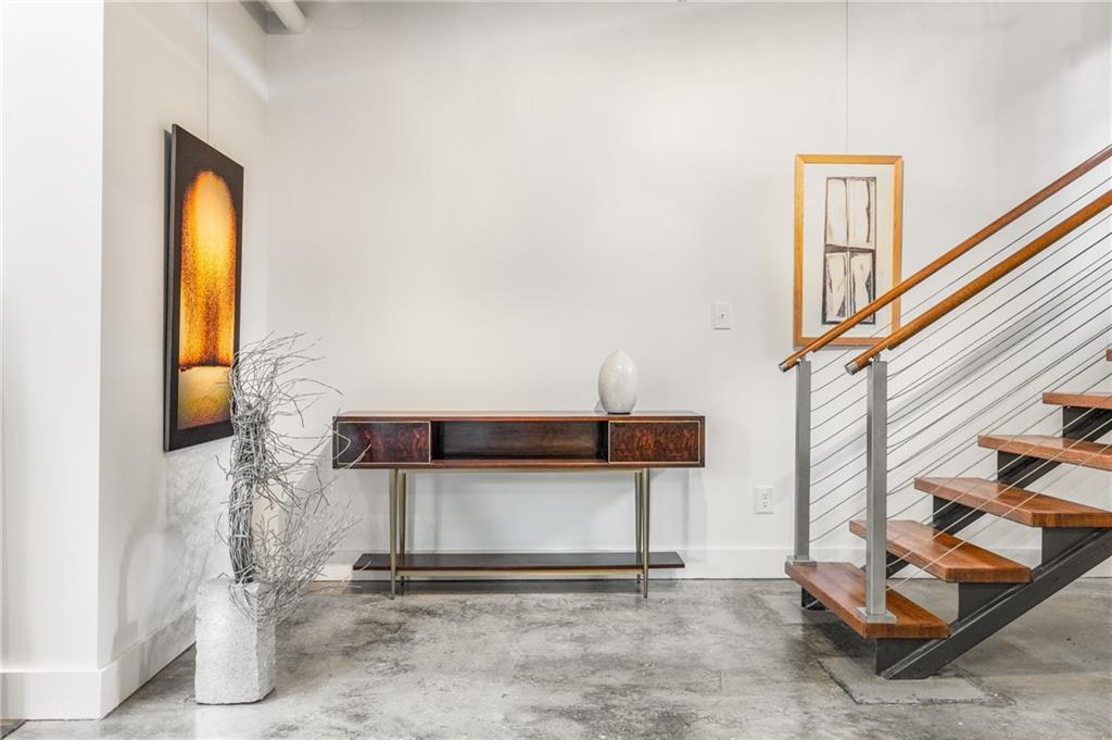 834 Dekalb Avenue Unit D