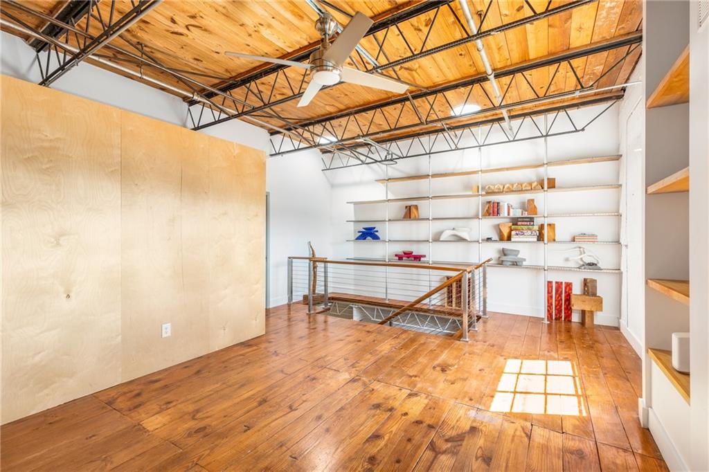 834 Dekalb Avenue Unit D