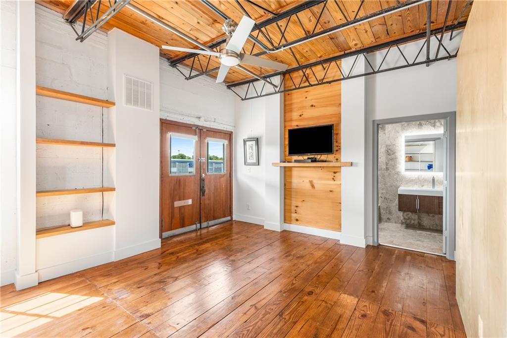 834 Dekalb Avenue Unit D