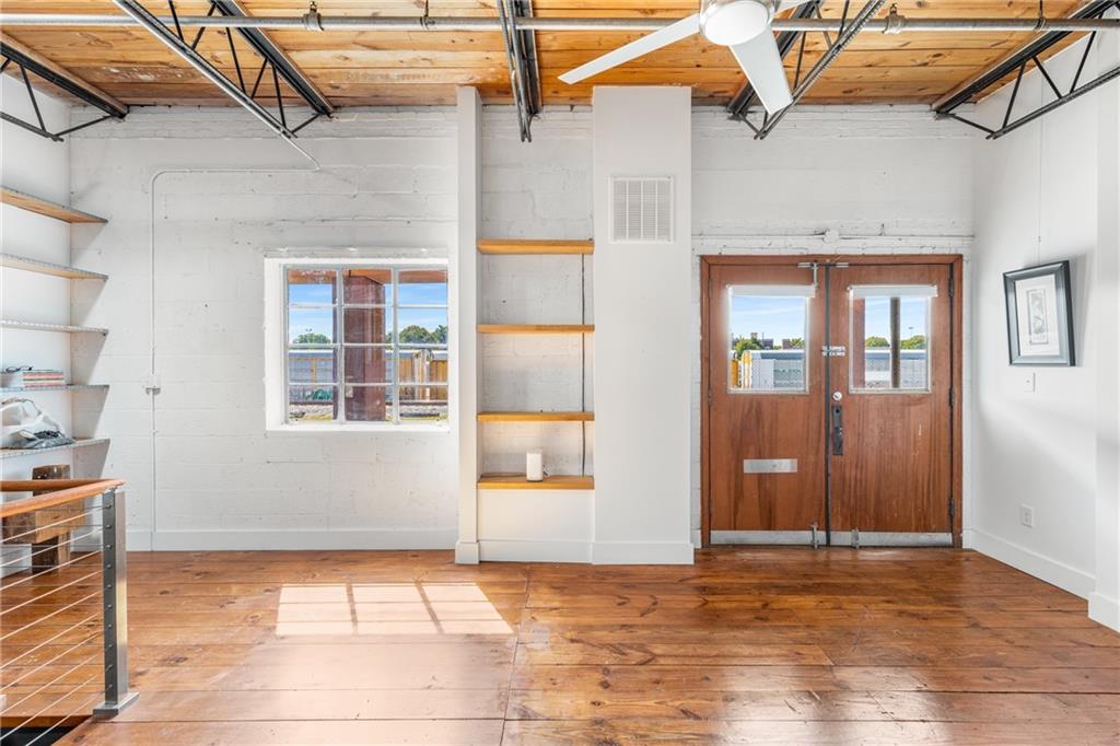 834 Dekalb Avenue Unit D